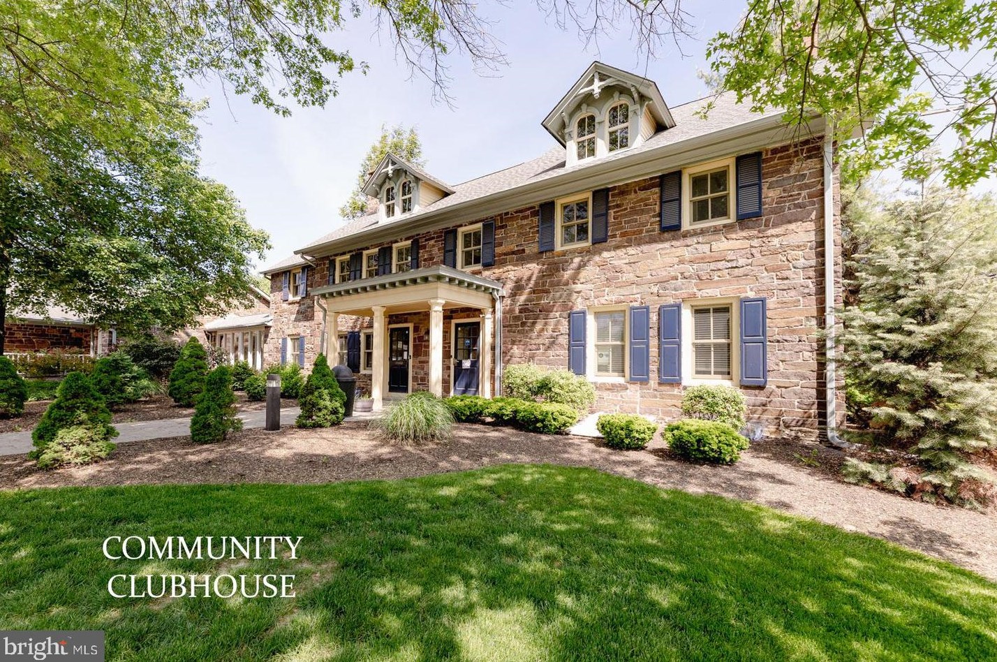 46 Snapdragon Dr, Upper Makefield PA  18940-9206 exterior