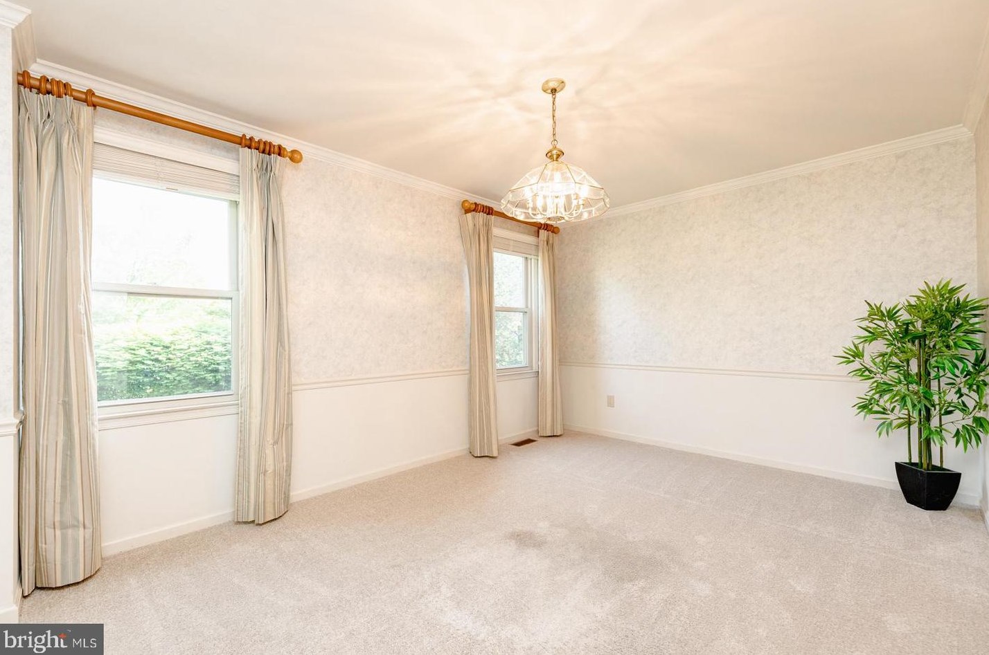 46 Snapdragon Dr, Upper Makefield PA  18940-9206 exterior