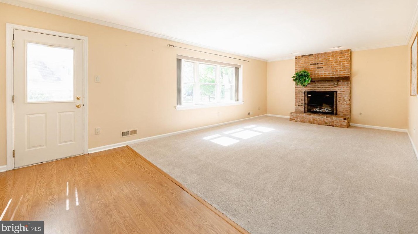 46 Snapdragon Dr, Upper Makefield PA  18940-9206 exterior