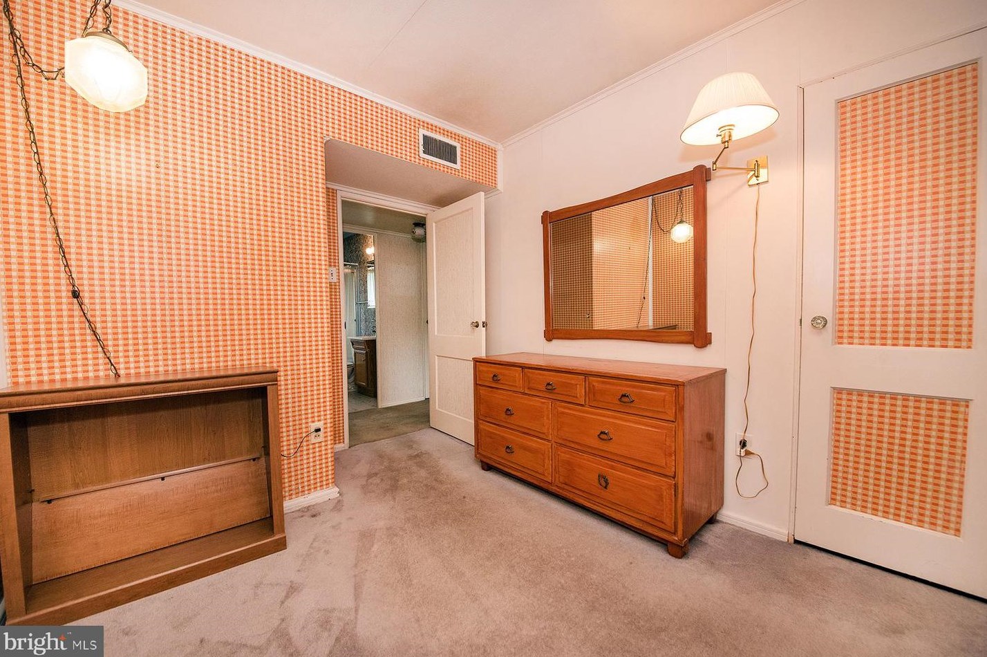 856 Willow St, Southampton PA  18966-3432 exterior