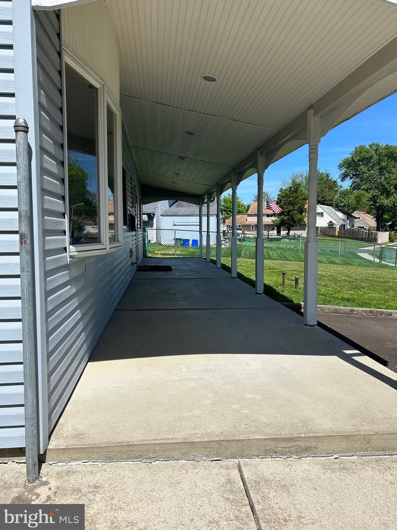 20 Ruby Ln, Levittown PA  19055-1433 exterior