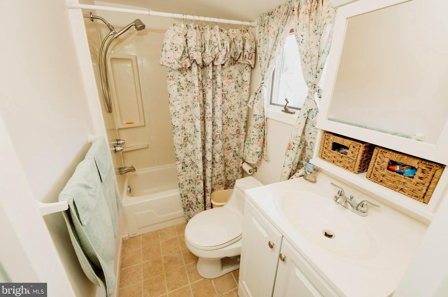 108 Samuel St, Langhorne PA  19053-4158 exterior