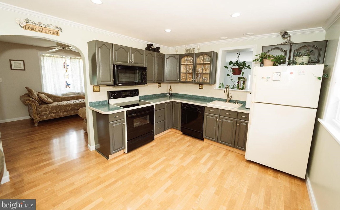 108 Samuel St, Langhorne PA  19053-4158 exterior