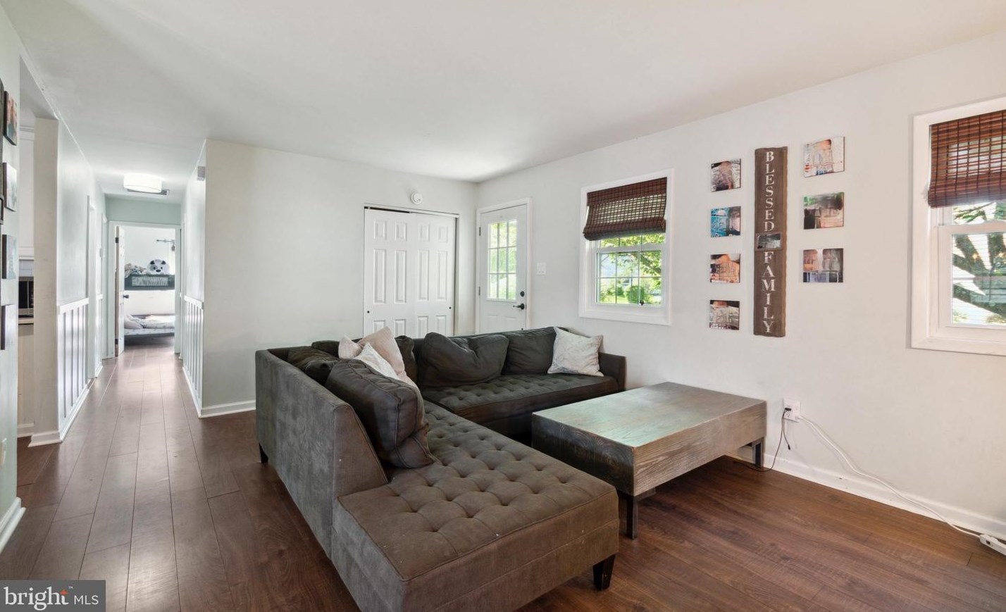 236 Canterbury Ct, Upper Makefield PA  18940-1416 exterior