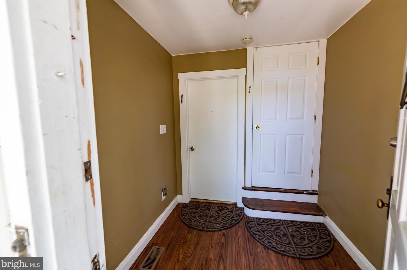 2149 Old Lincoln Hwy, Langhorne PA  19047-3245 exterior