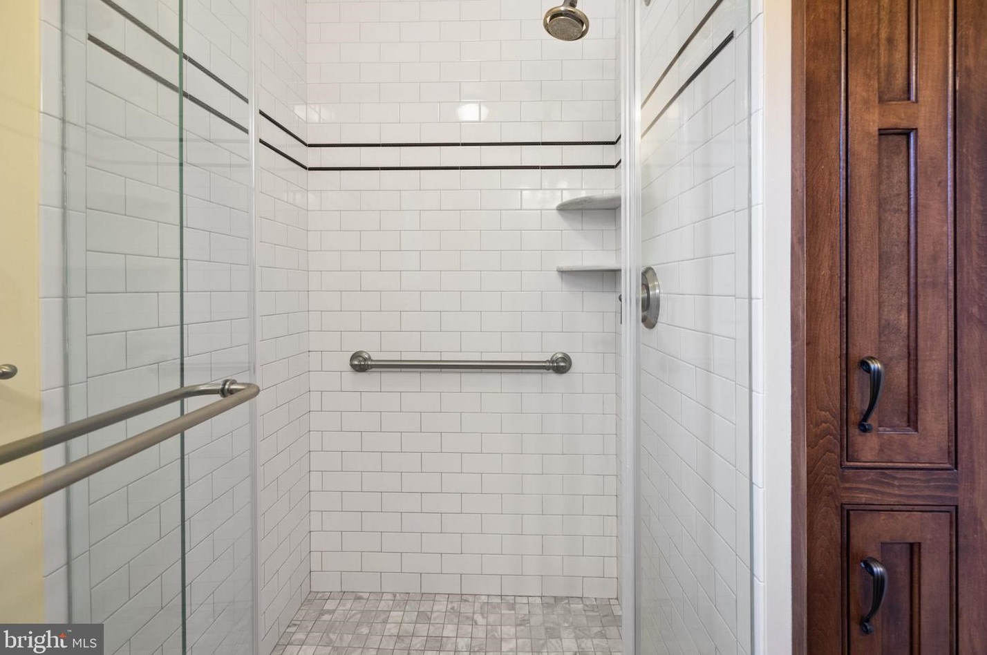 278 Burgundy Ln, Upper Makefield PA  18940-1666 exterior