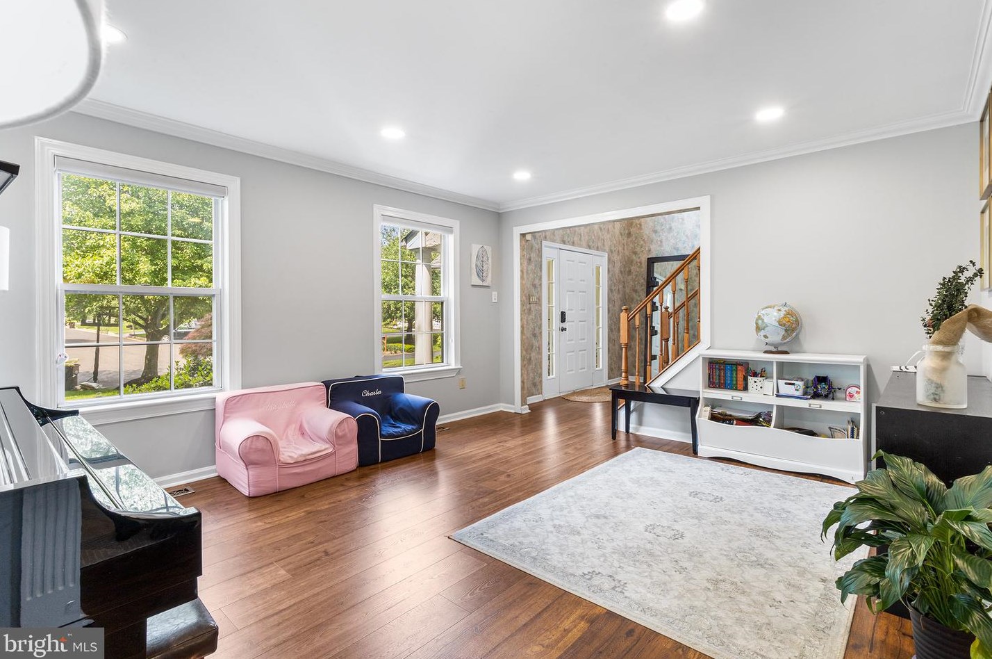 10 Chickory Pl, Upper Makefield PA  18940-1253 exterior