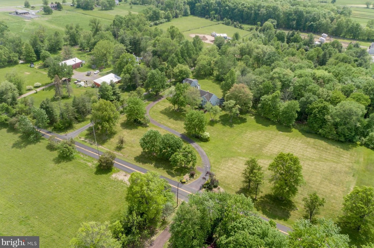 620 Schwenkmill Rd, Perkasie PA  18944-2248 exterior