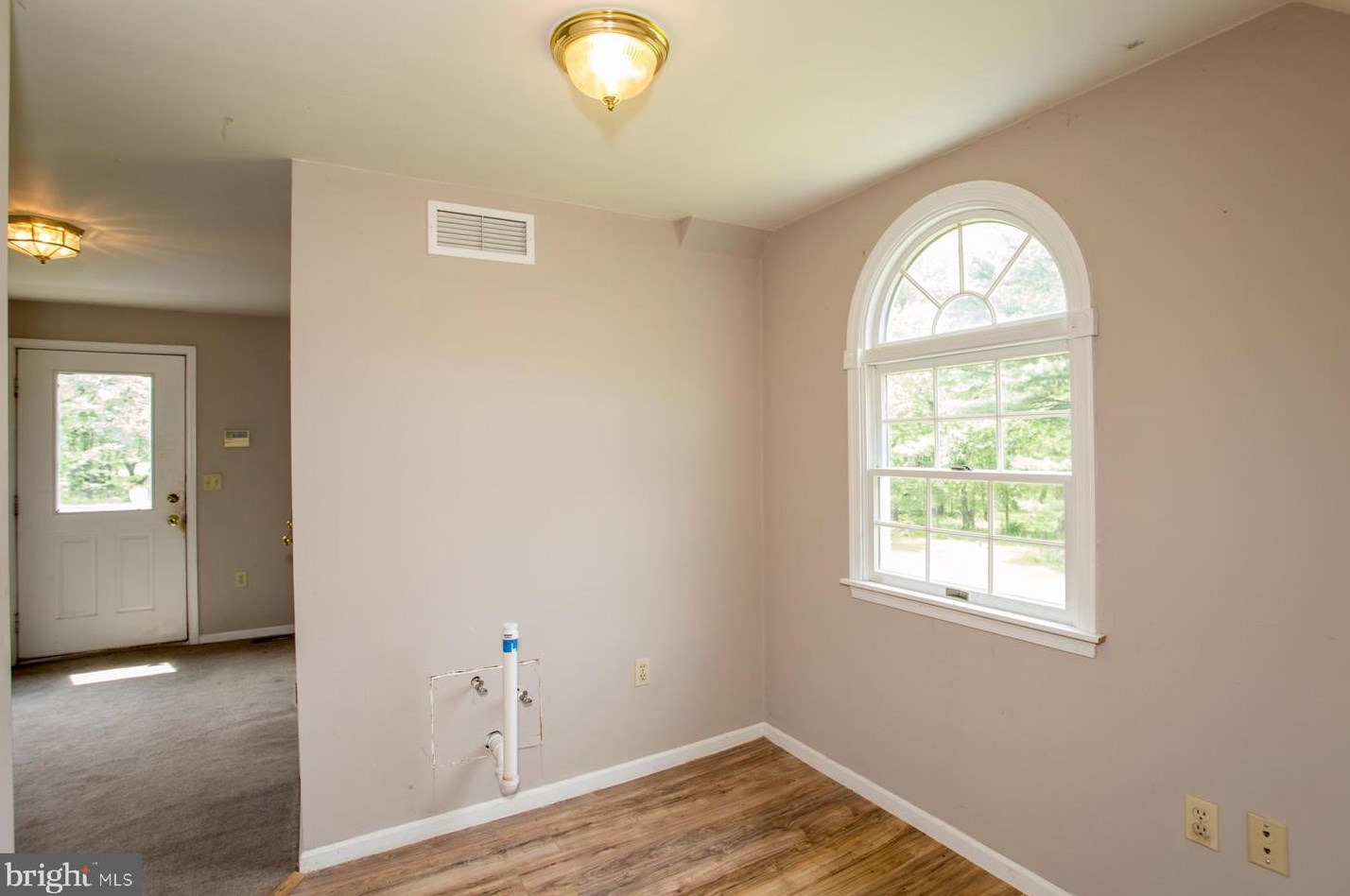 620 Schwenkmill Rd, Perkasie PA  18944-2248 exterior