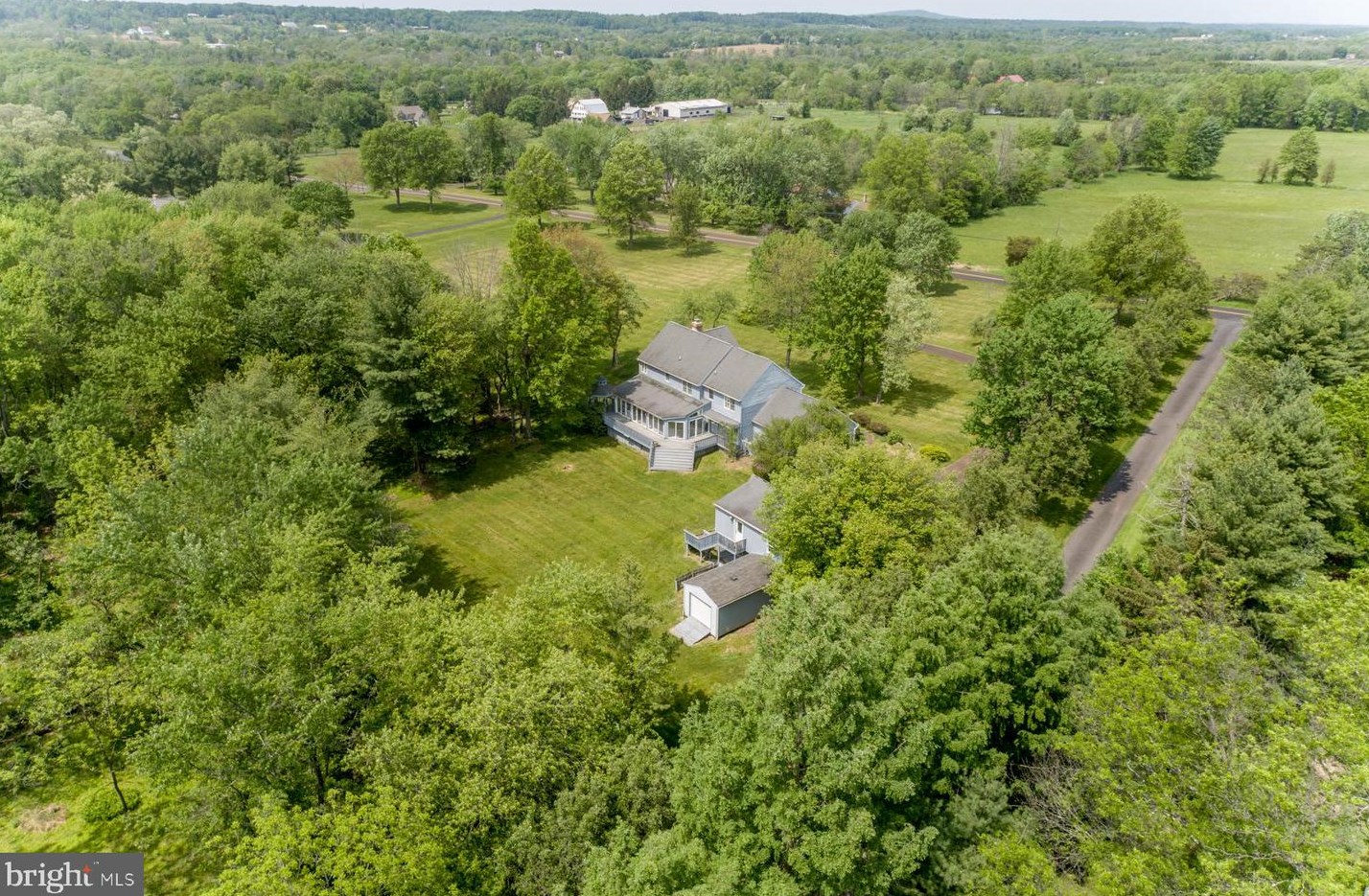 620 Schwenkmill Rd, Perkasie PA  18944-2248 exterior