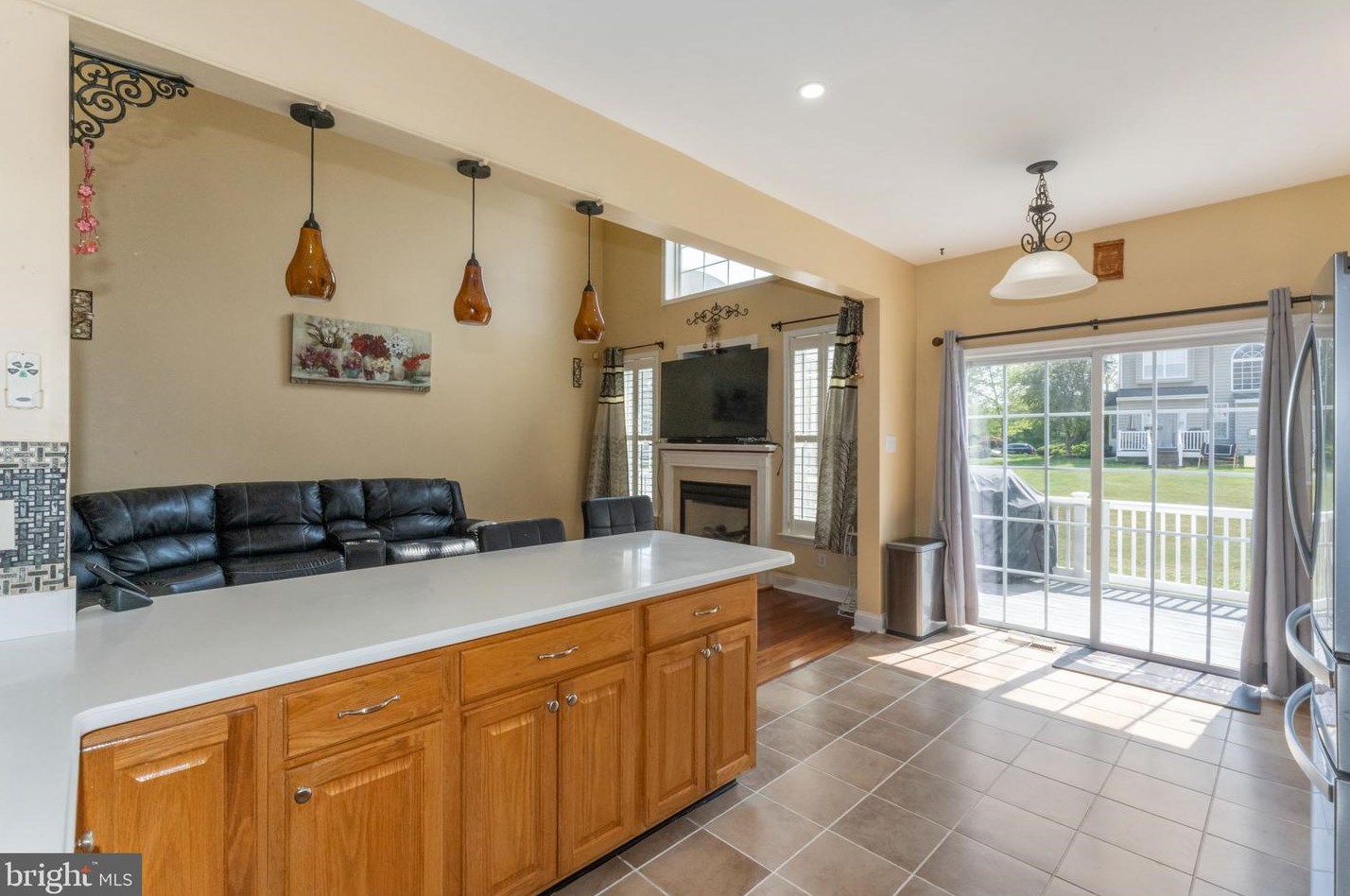 14 Wellington Rd, Upper Makefield PA  18940-2423 exterior