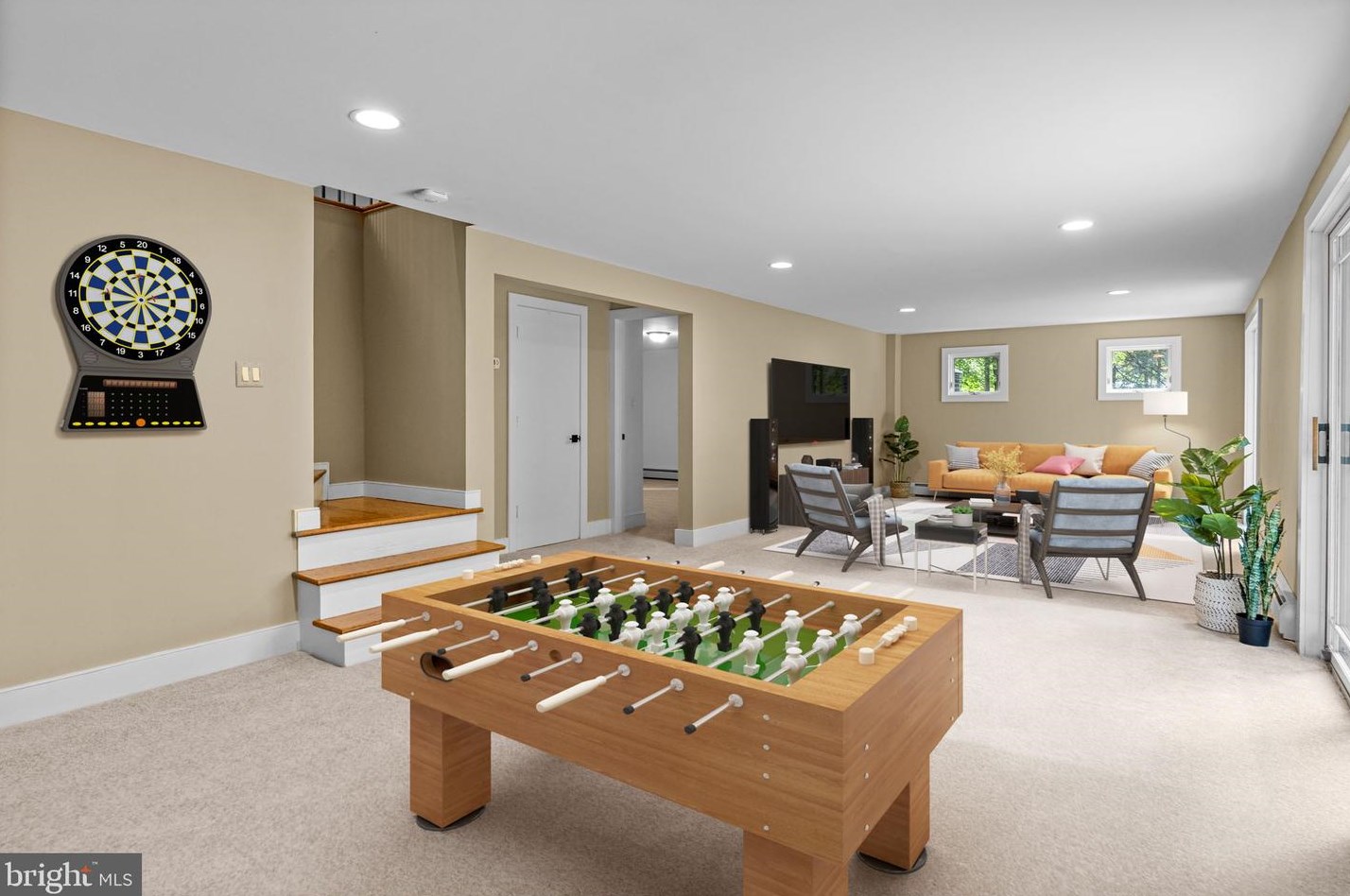 6975 Upper York Rd, New Hope PA  18938-9510 exterior