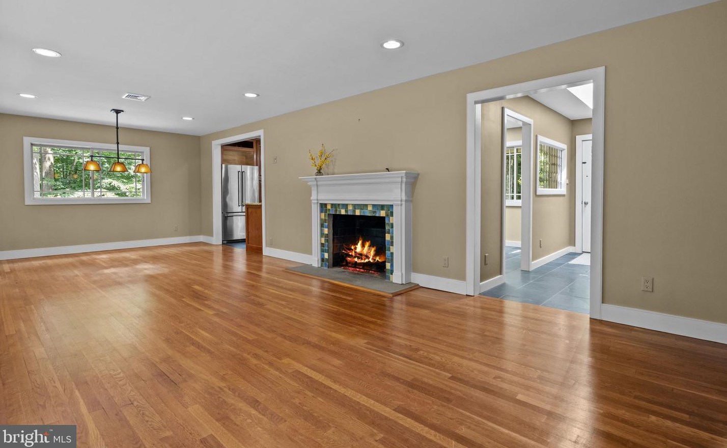 6975 Upper York Rd, New Hope PA  18938-9510 exterior