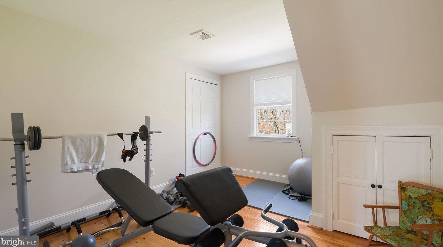 119 Timber Ridge Rd, Upper Makefield PA  18940-2809 exterior