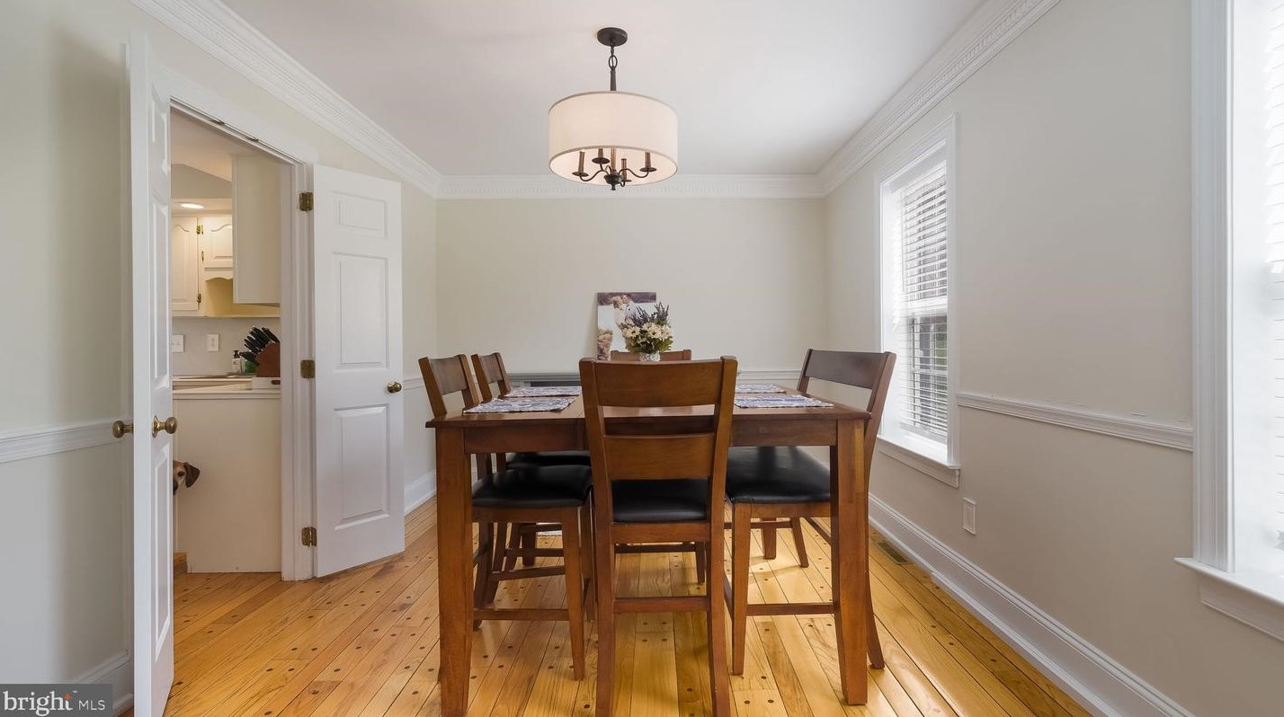 119 Timber Ridge Rd, Upper Makefield PA  18940-2809 exterior