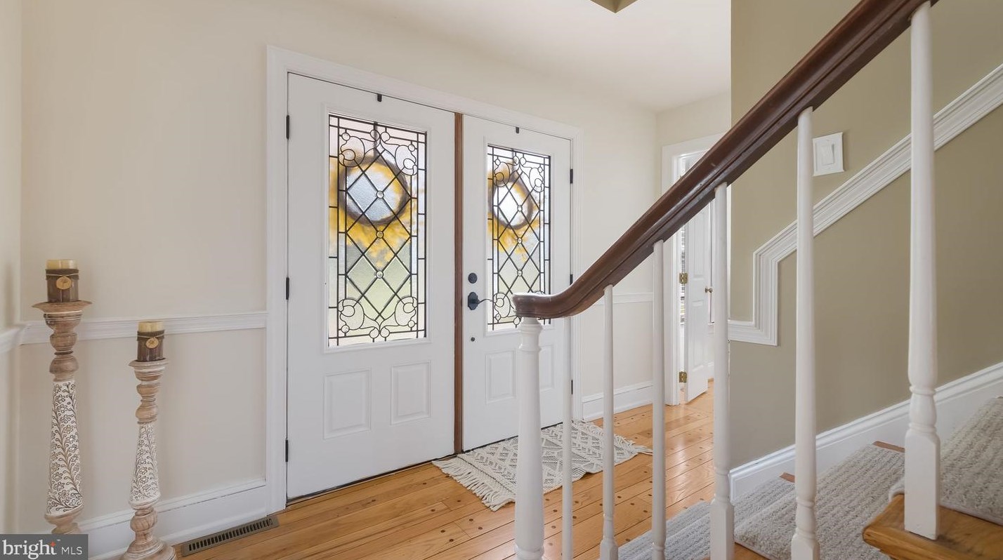 119 Timber Ridge Rd, Upper Makefield PA  18940-2809 exterior