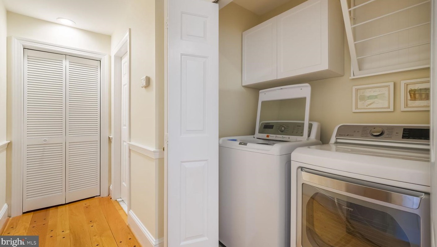 119 Timber Ridge Rd, Upper Makefield PA  18940-2809 exterior