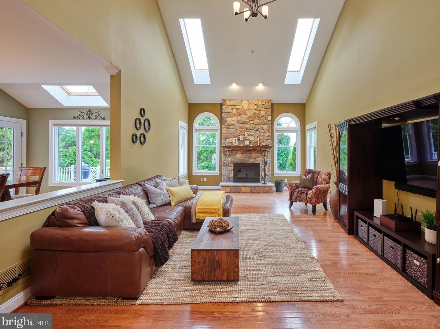 344 Ridge Ave, Upper Makefield PA  18940-3600 exterior