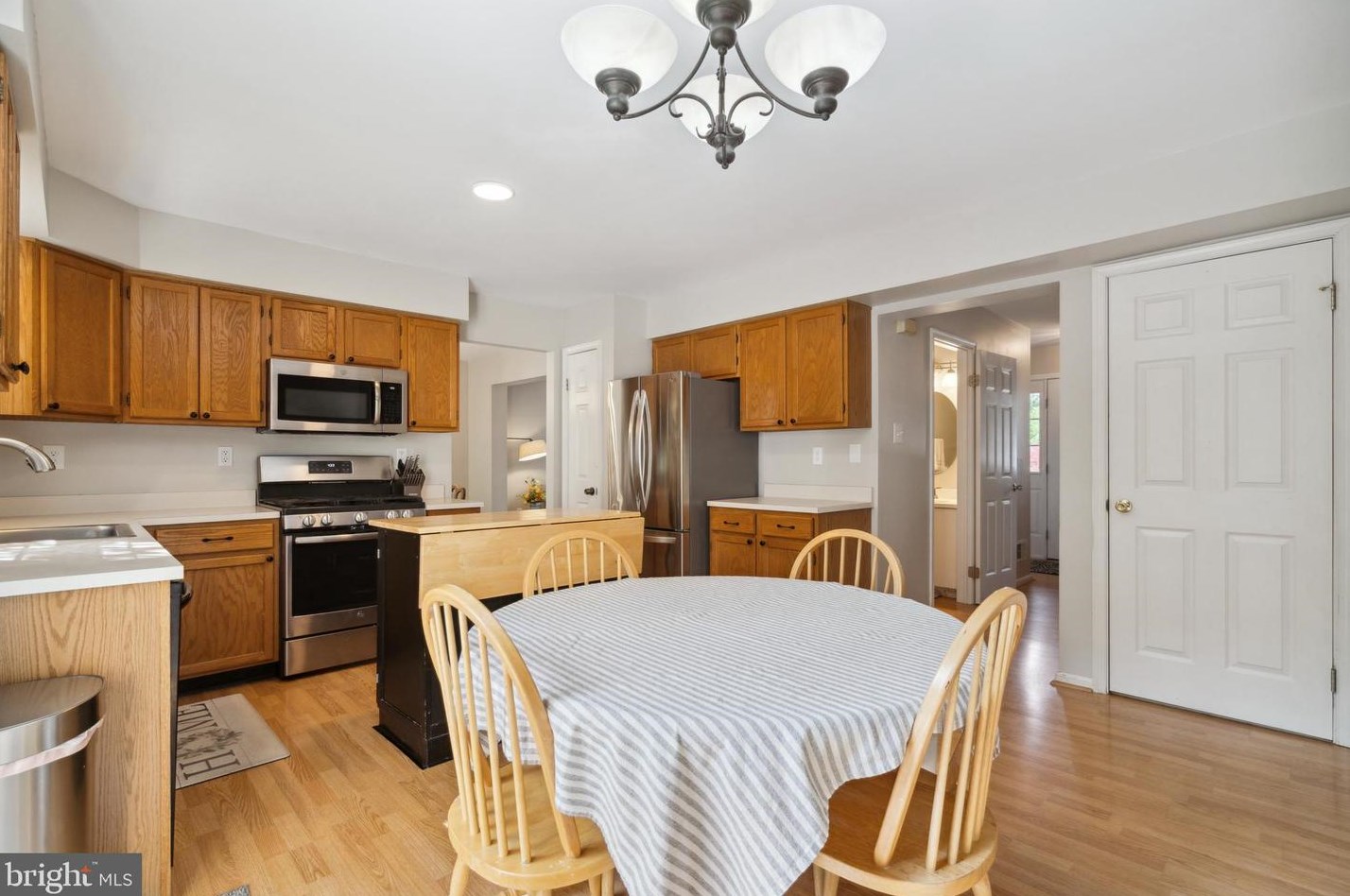 4240 Milords Ln, Gardenville PA  18902-9643 exterior