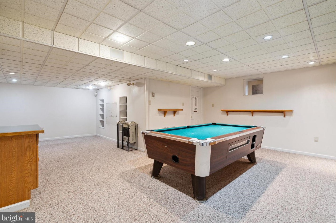 4240 Milords Ln, Gardenville PA  18902-9643 exterior