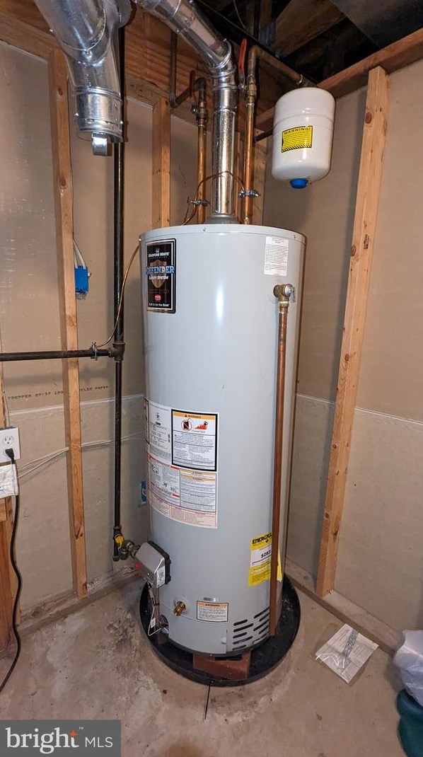 7 Bolton Cir, Upper Makefield PA  18940-1866 exterior