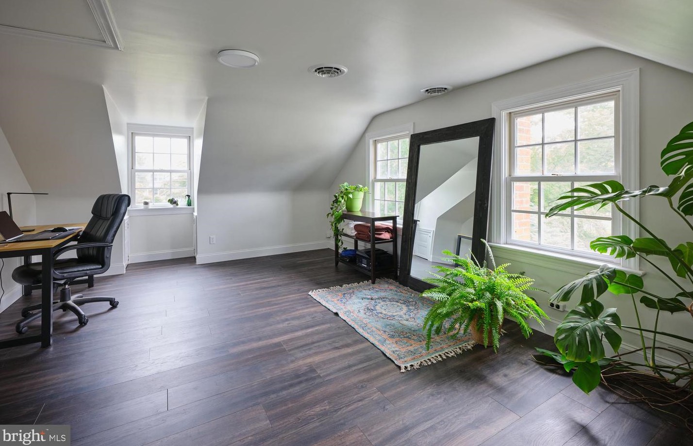 655 Linton Hill Rd, Upper Makefield PA  18940-1205 exterior