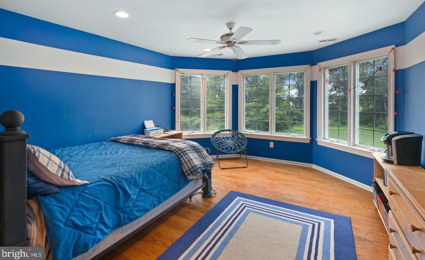 19 Larkspur Ln, Upper Makefield PA 18940-2620 exterior