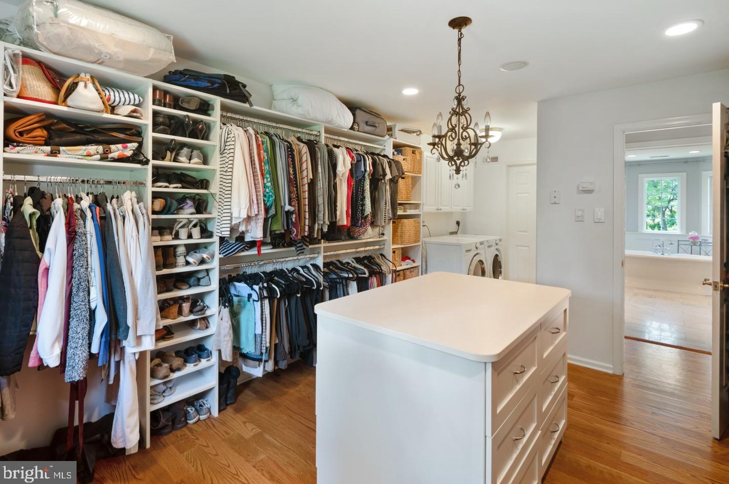 19 Larkspur Ln, Upper Makefield PA 18940-2620 exterior