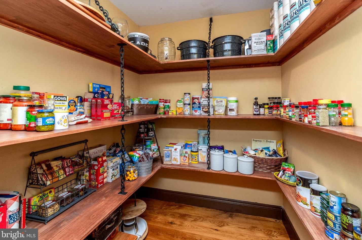 2969 Windy Bush Rd, Upper Makefield PA 18940-3119 exterior