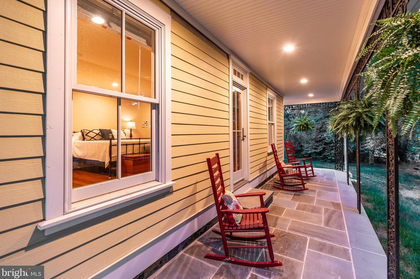 2969 Windy Bush Rd, Upper Makefield PA 18940-3119 exterior