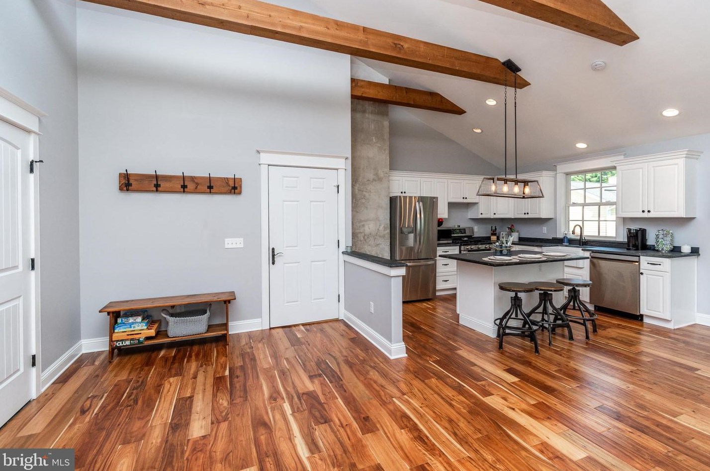 2969 Windy Bush Rd, Upper Makefield PA 18940-3119 exterior