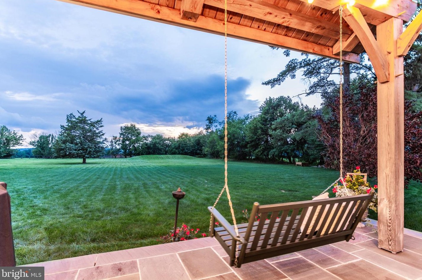 2969 Windy Bush Rd, Upper Makefield PA 18940-3119 exterior