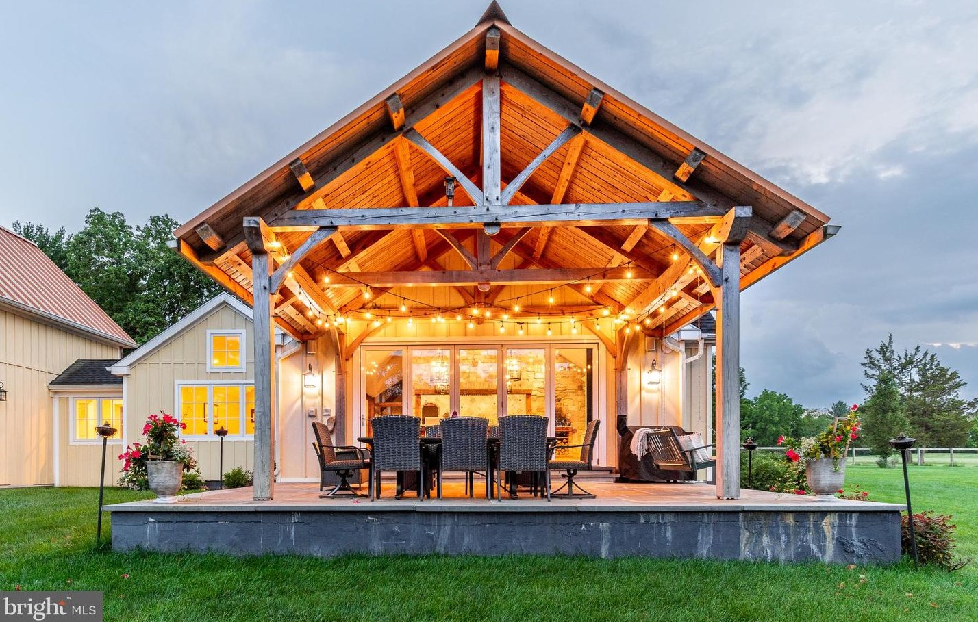 2969 Windy Bush Rd, Upper Makefield PA 18940-3119 exterior