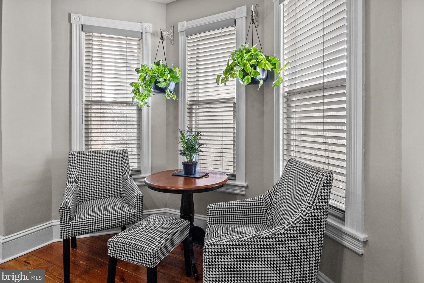 26 Chancellor St, Upper Makefield PA 18940-2107 exterior