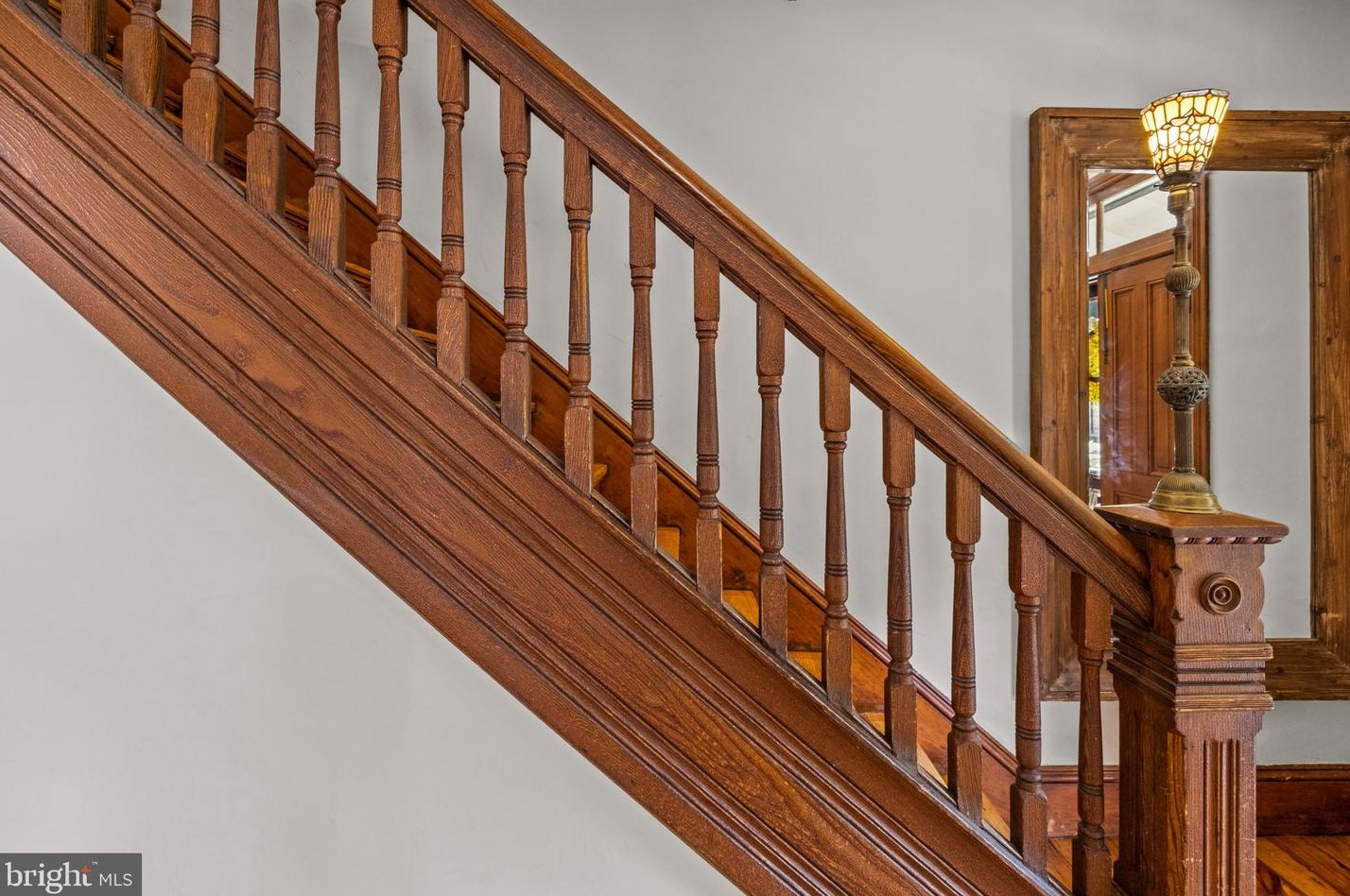 26 Chancellor St, Upper Makefield PA 18940-2107 exterior