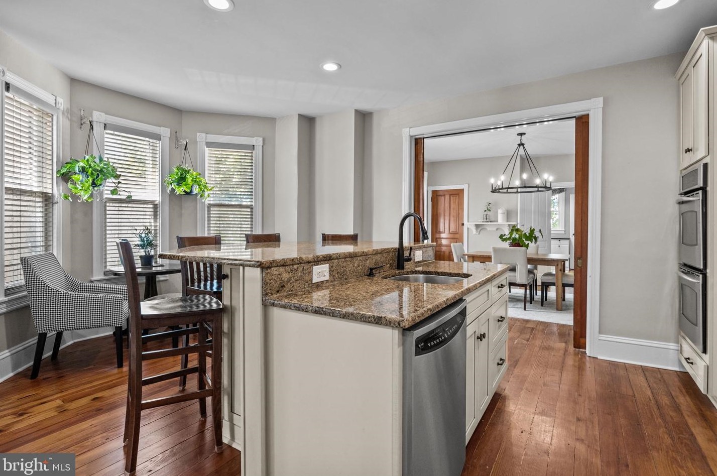 26 Chancellor St, Upper Makefield PA 18940-2107 exterior