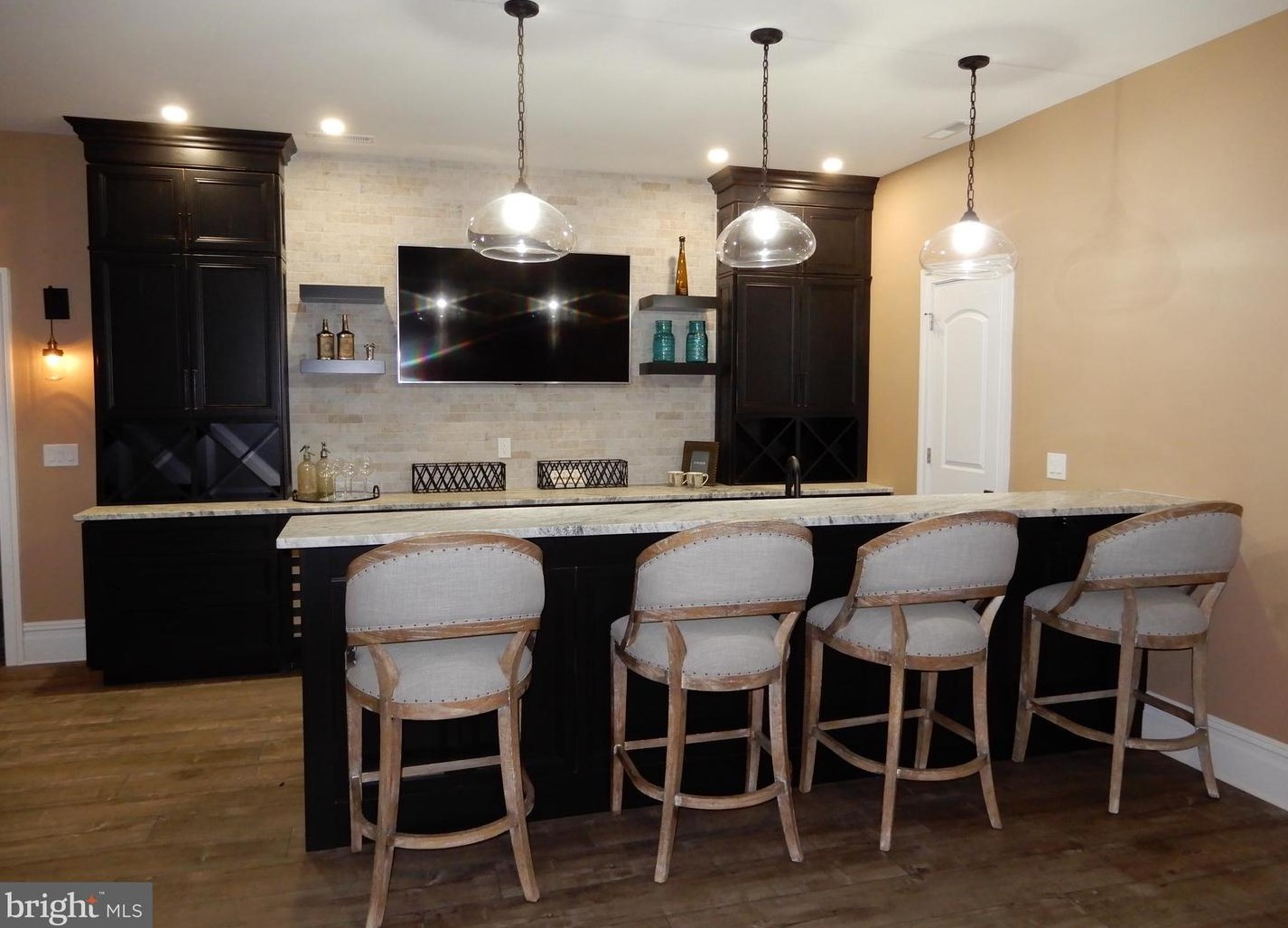 650 Holland Rd, Southampton PA 18966-1819 exterior