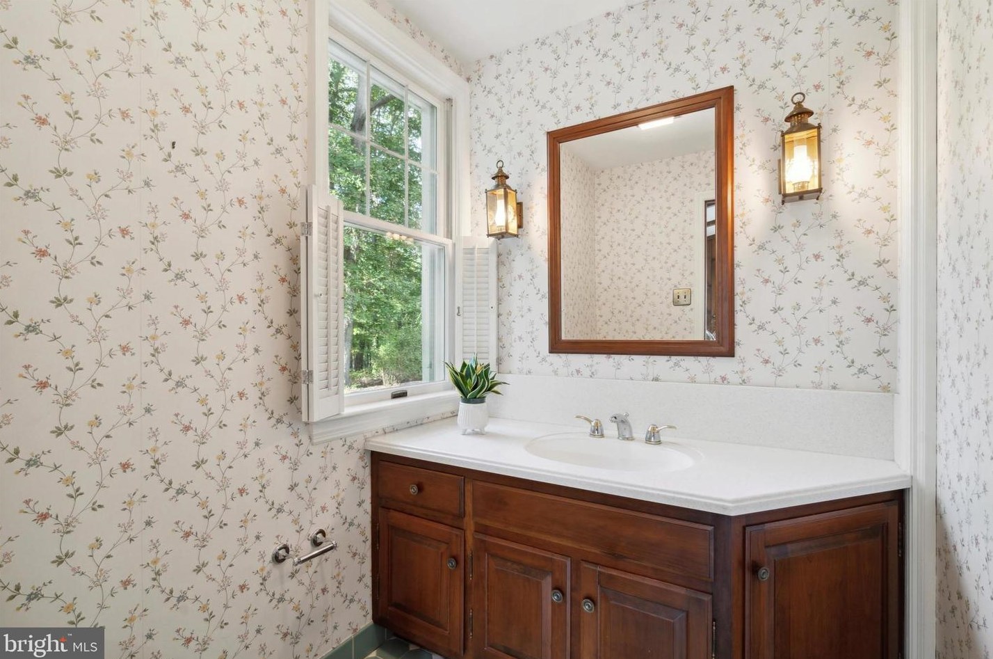 2651 Furlong Rd, Gardenville PA  exterior