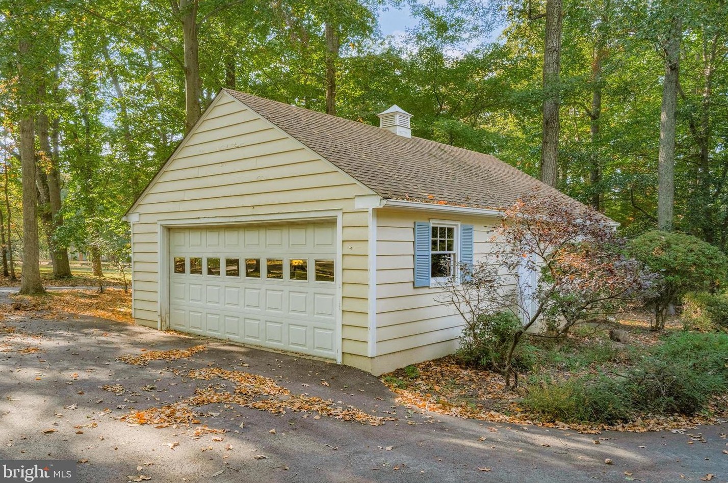 2651 Furlong Rd, Gardenville PA  exterior