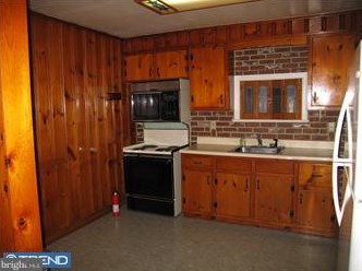 1308 Wynfield Ave, Edgely PA  19007-2549 exterior