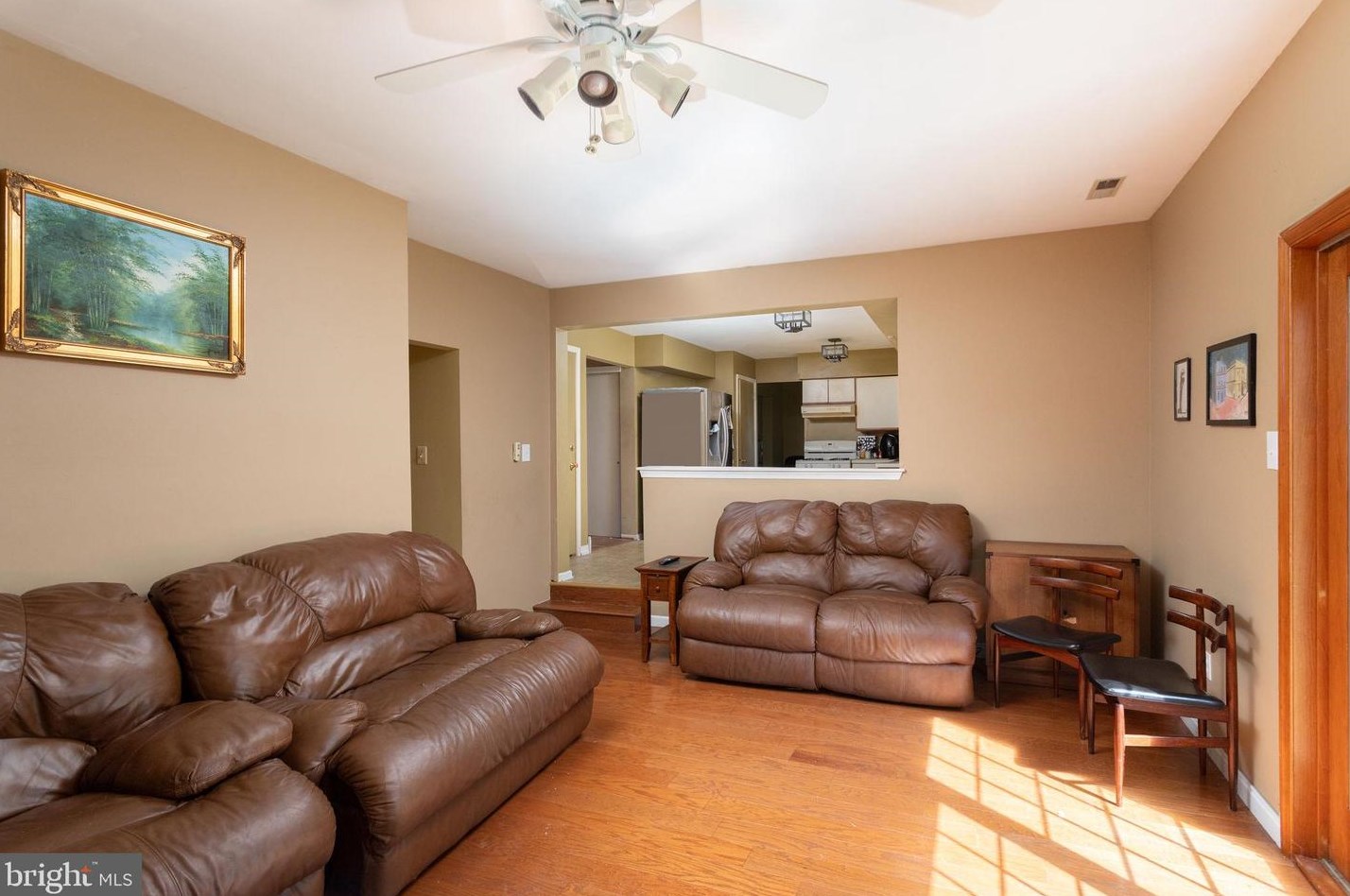 312 Cambridge Ln, Upper Makefield PA 18940-3310 exterior