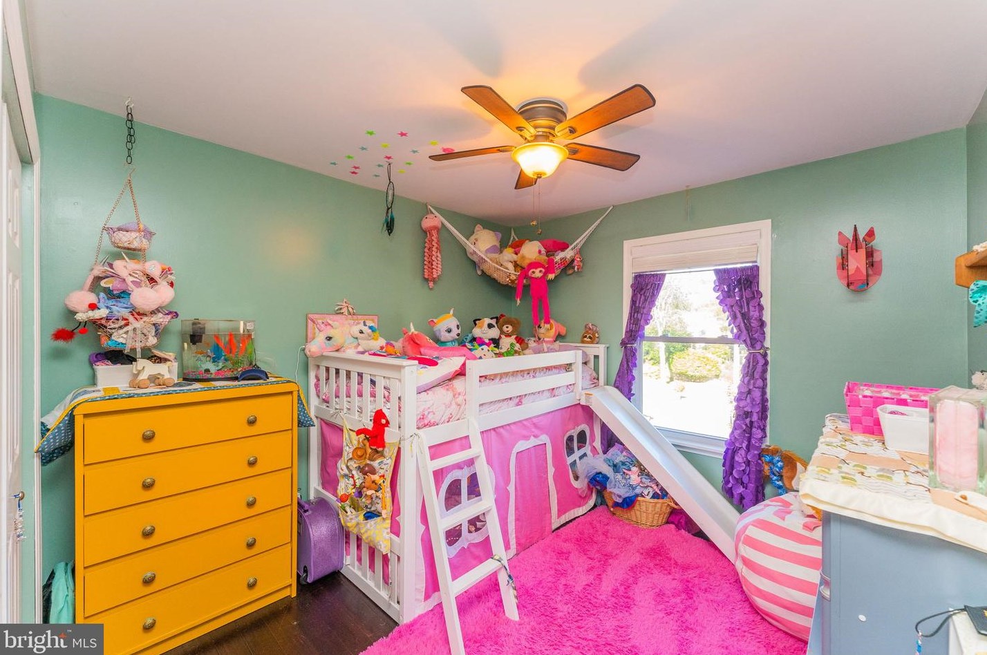 107 Chelsea Ct, Perkasie PA  18944-1887 exterior