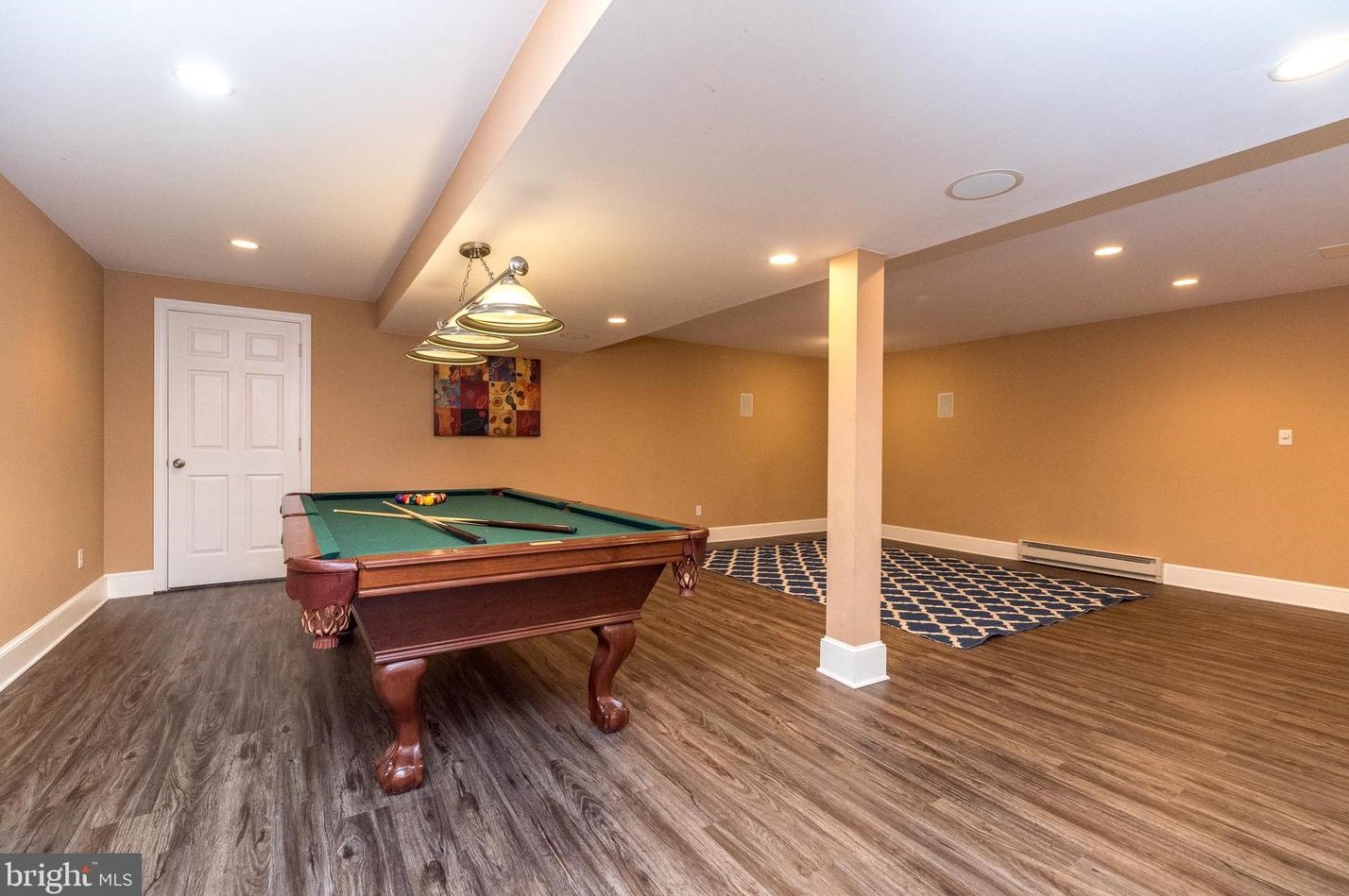 35 Steeple Dr, Kintnersville PA  18930-1652 exterior