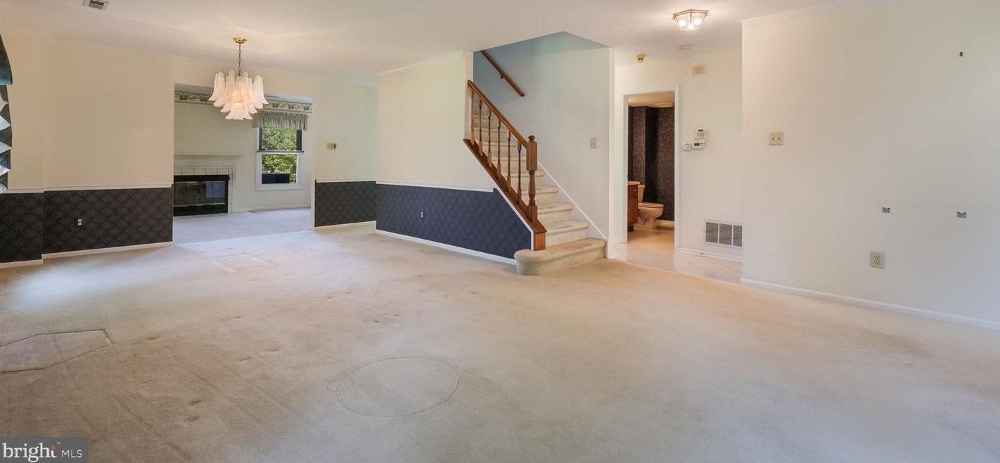 21 Kanon Ct, Upper Makefield PA 18940-1861 exterior