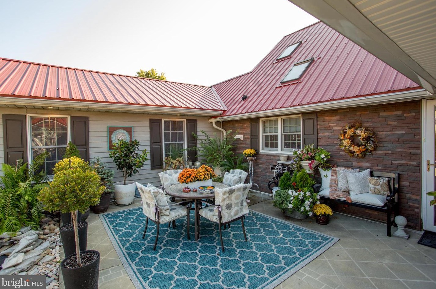 24 Rose Apple Rd, Levittown PA  19056-2318 exterior