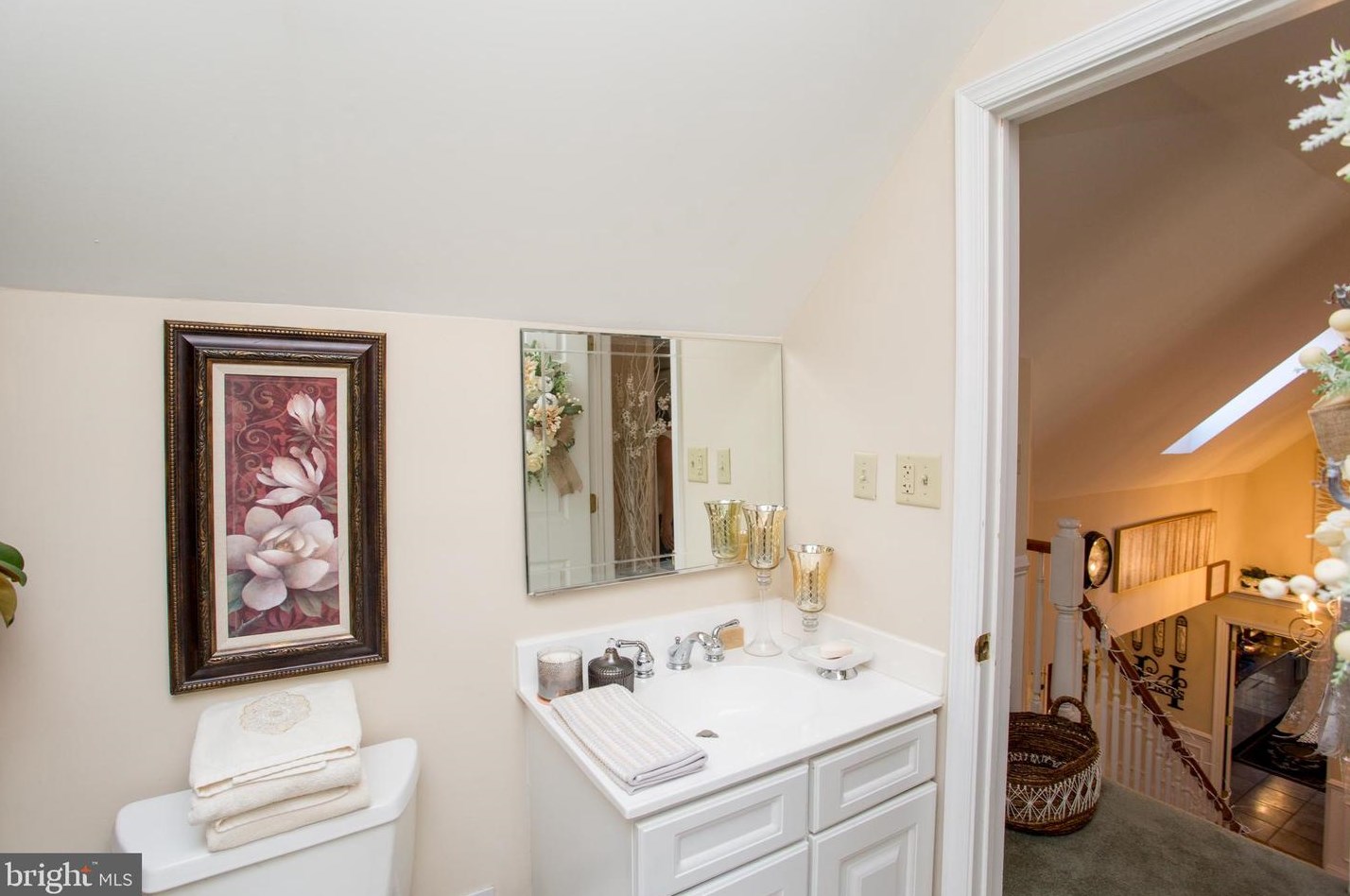 24 Rose Apple Rd, Levittown PA  19056-2318 exterior