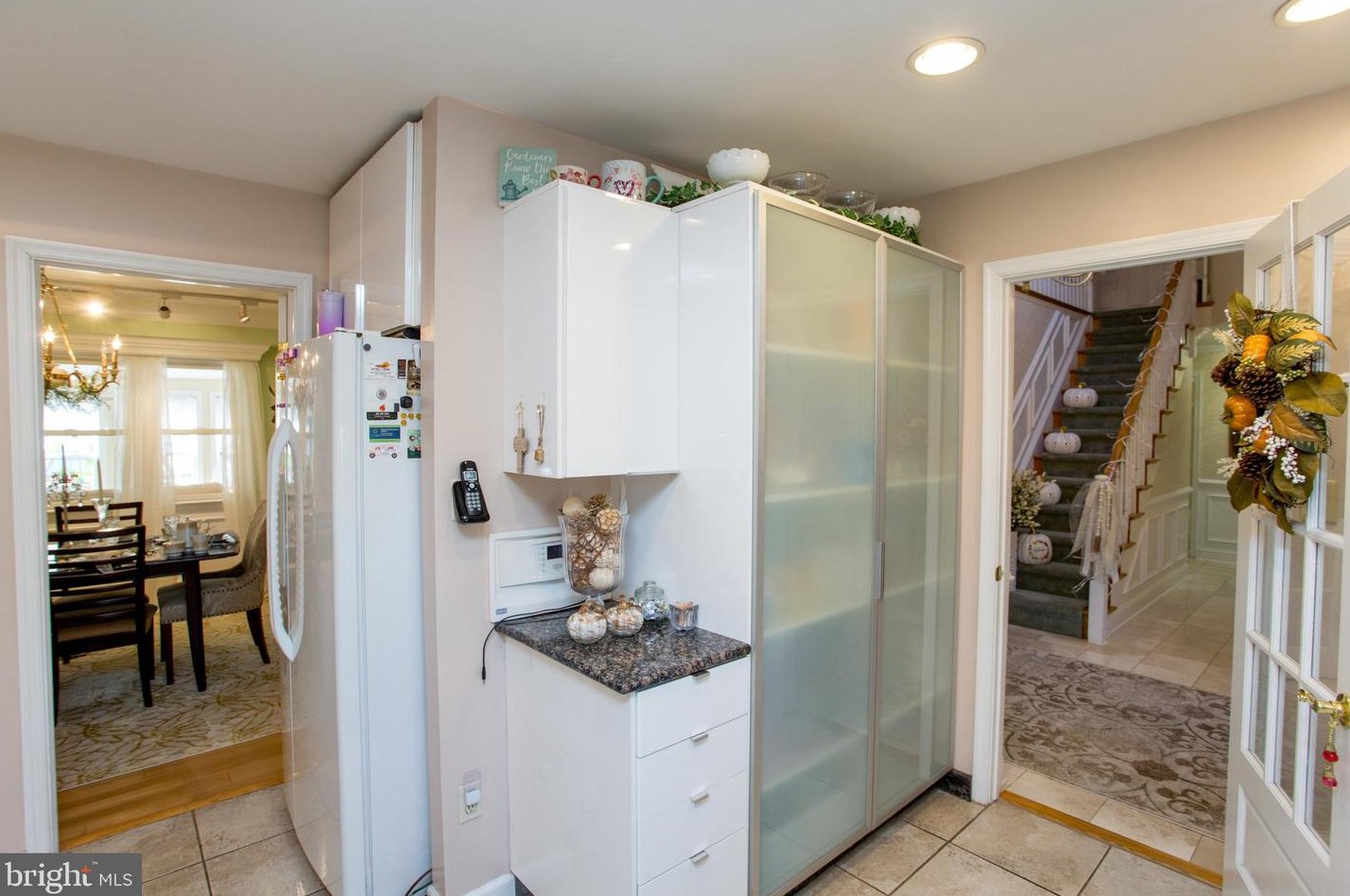 24 Rose Apple Rd, Levittown PA  19056-2318 exterior