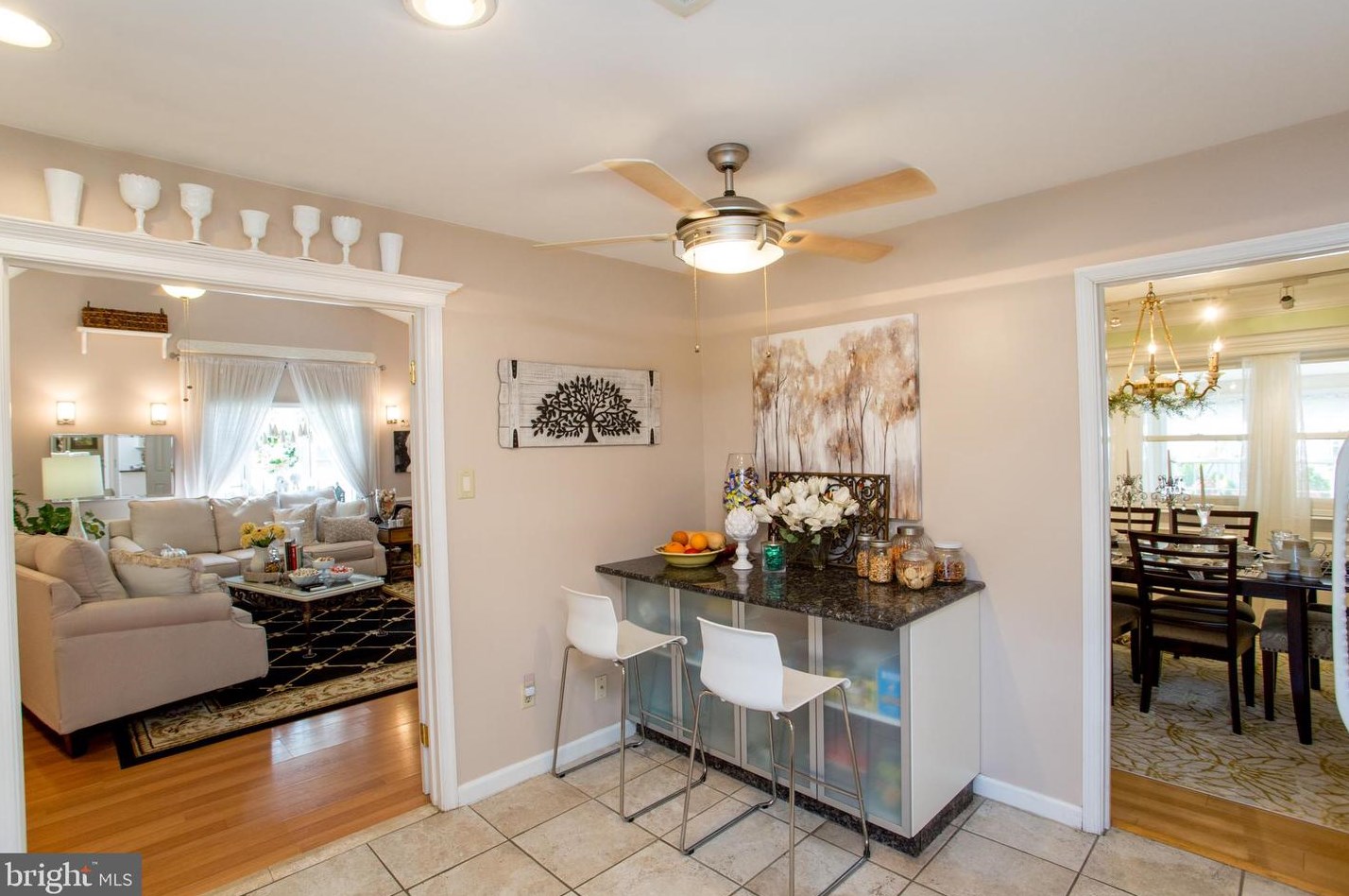 24 Rose Apple Rd, Levittown PA  19056-2318 exterior