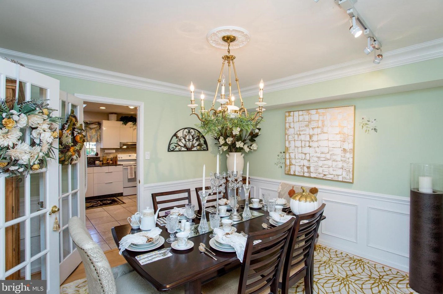 24 Rose Apple Rd, Levittown PA  19056-2318 exterior