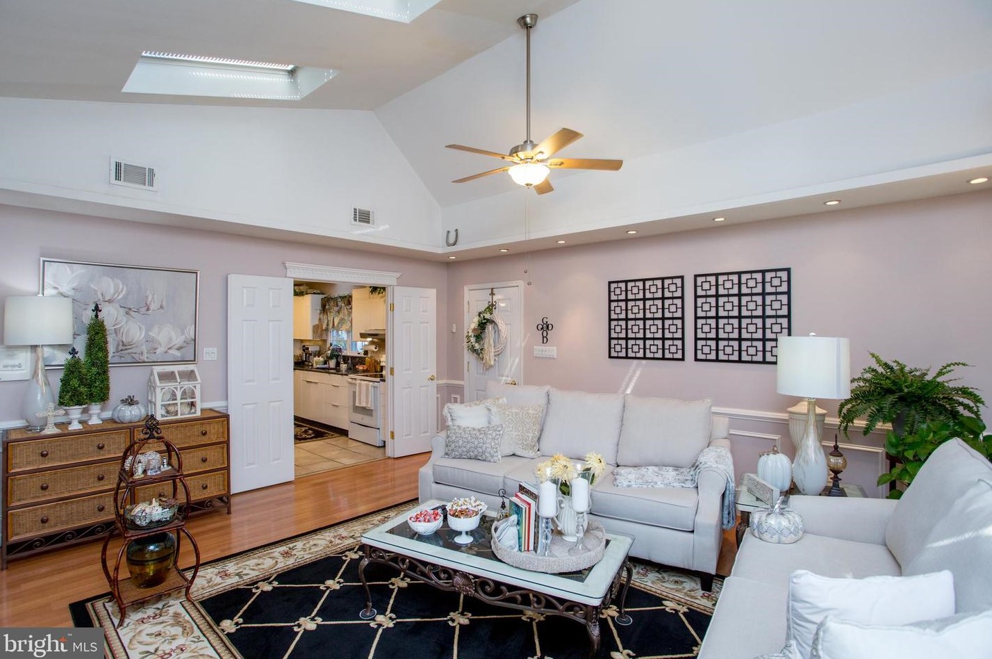 24 Rose Apple Rd, Levittown PA  19056-2318 exterior